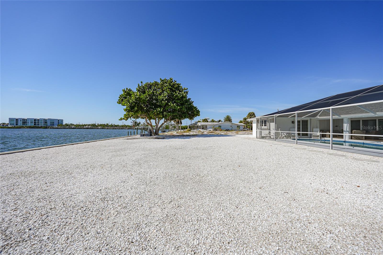 Image 33 of 52 For 1350 Aqua View Lane