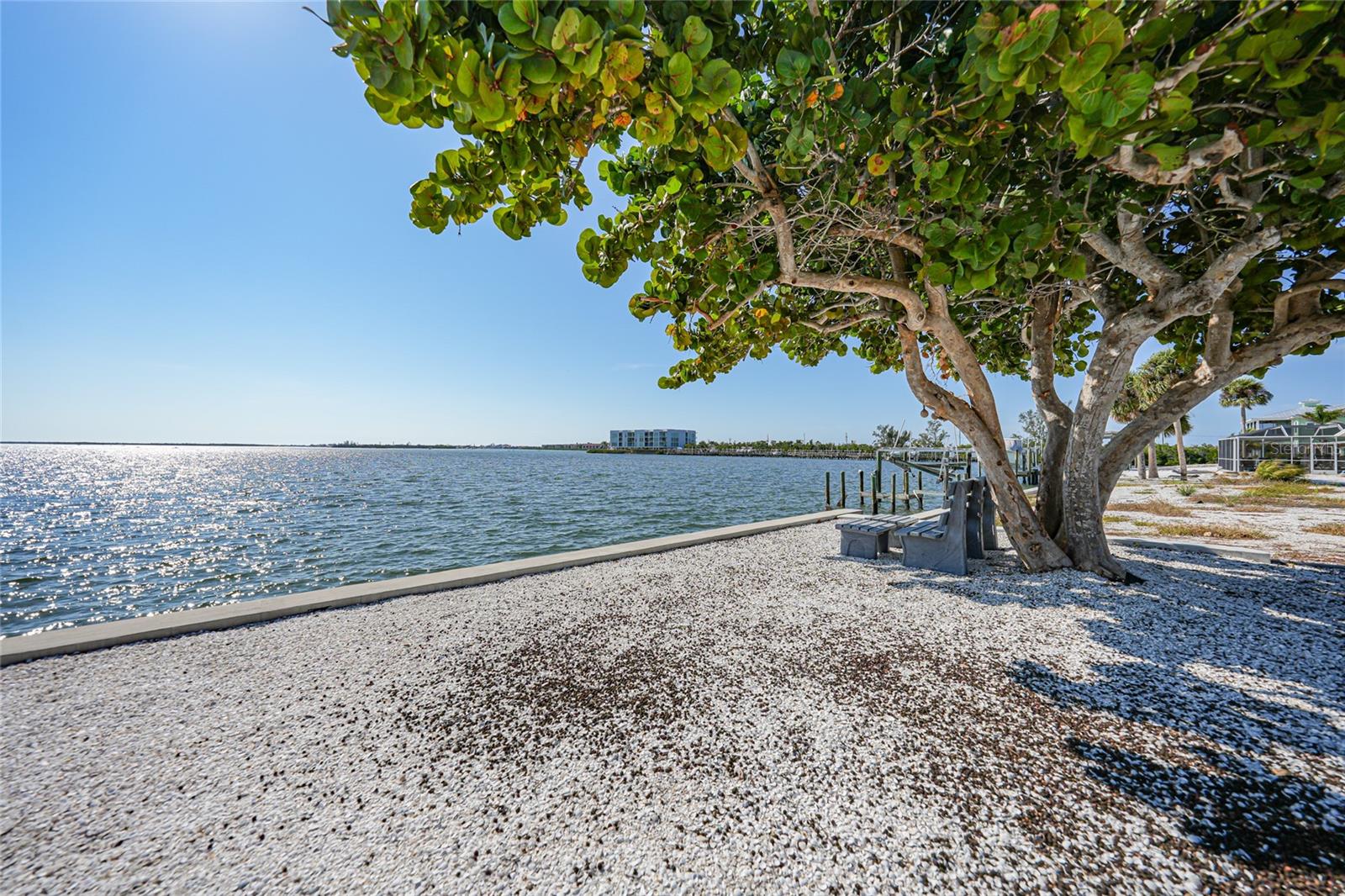 Image 39 of 52 For 1350 Aqua View Lane