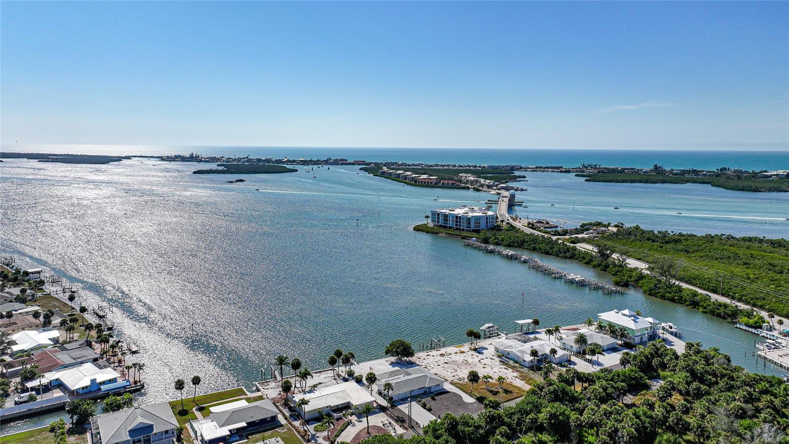 Image 41 of 52 For 1350 Aqua View Lane