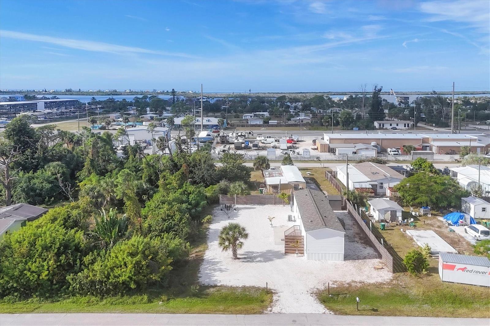 Image 33 of 41 For 3230 Smith Street