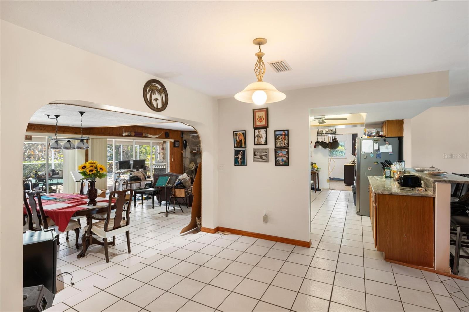 Image 19 of 64 For 105 Cousley Drive Se