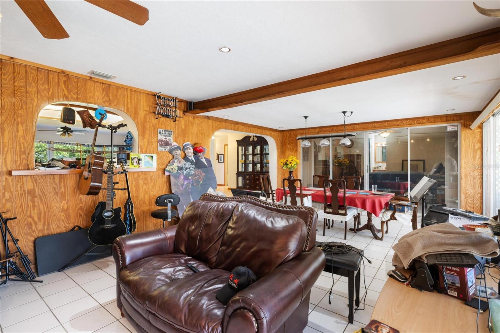 Image 23 of 64 For 105 Cousley Drive Se