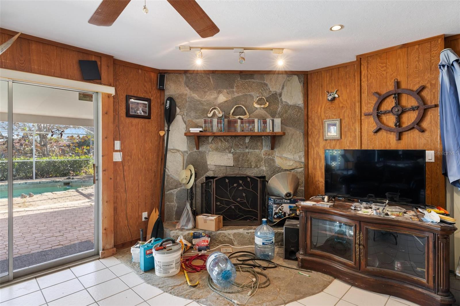 Image 24 of 64 For 105 Cousley Drive Se