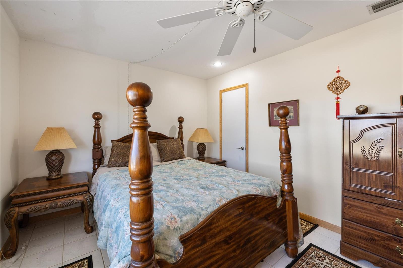 Image 39 of 64 For 105 Cousley Drive Se