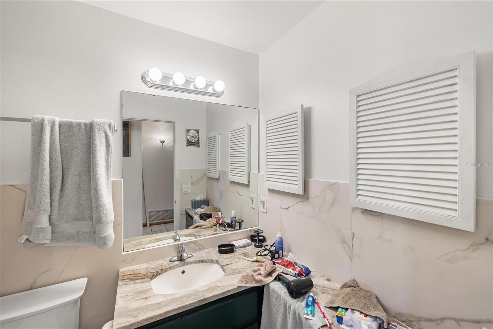 Image 45 of 64 For 105 Cousley Drive Se