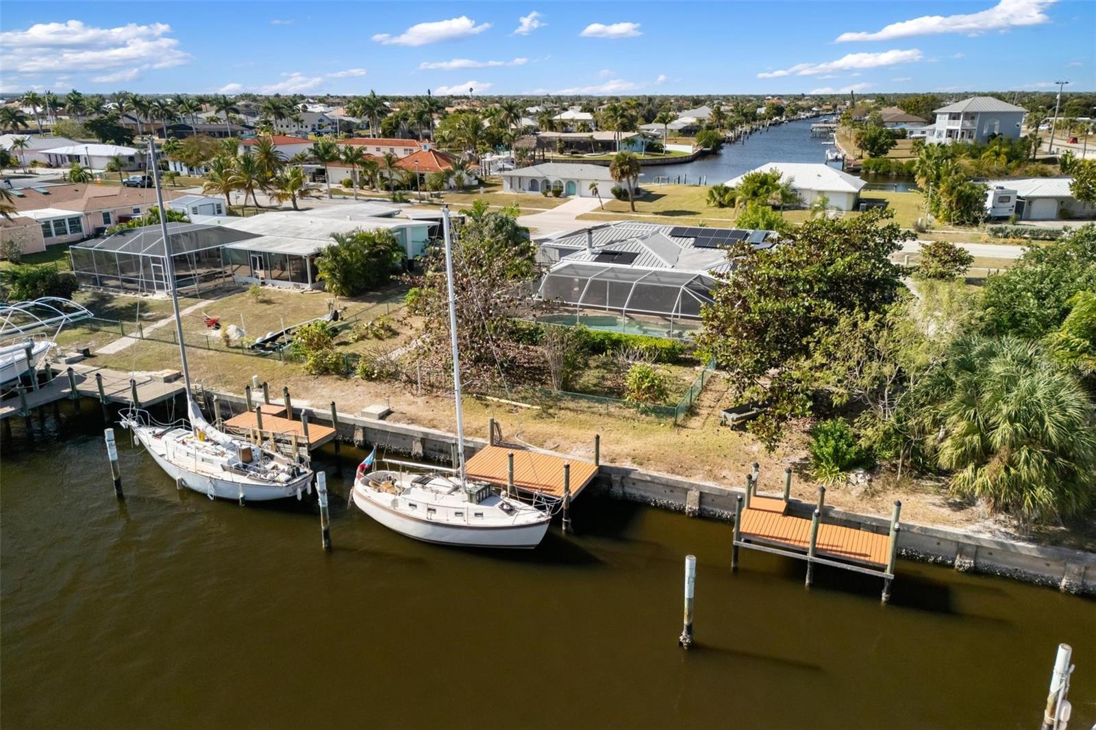 Image 5 of 64 For 105 Cousley Drive Se