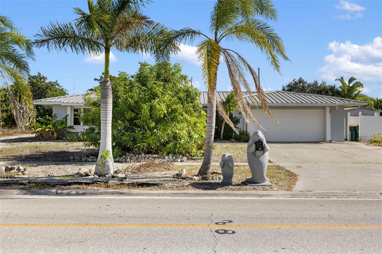 Image 53 of 64 For 105 Cousley Drive Se