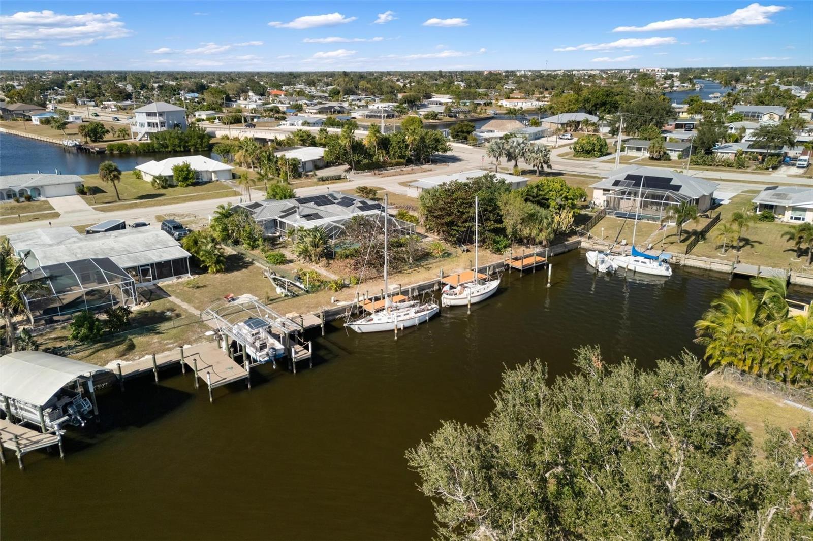 Image 58 of 64 For 105 Cousley Drive Se