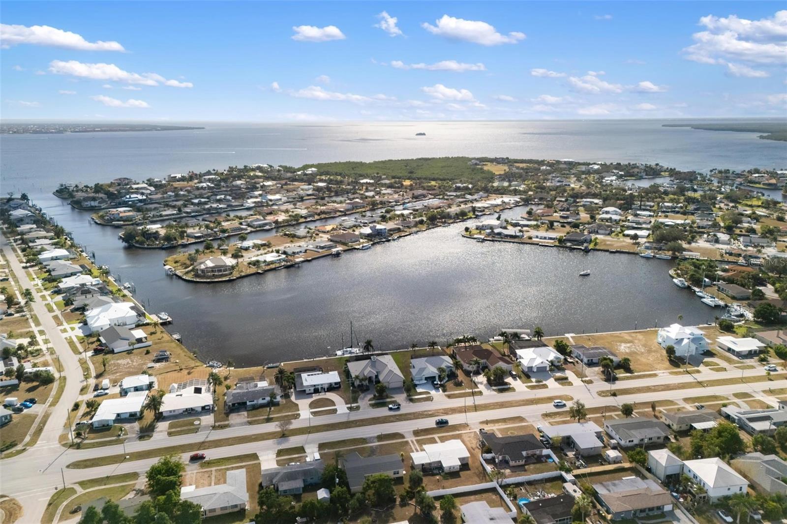 Image 8 of 64 For 105 Cousley Drive Se