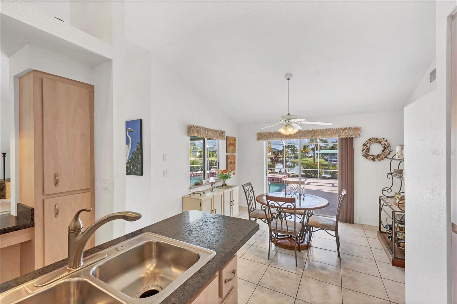 Image 16 of 40 For 9238 Melody Circle