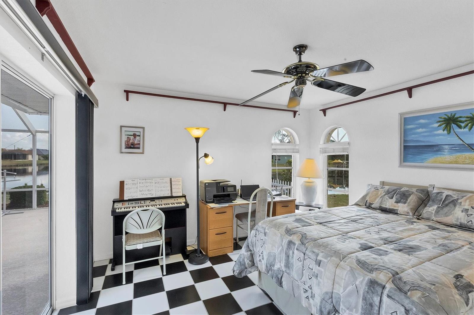 Image 24 of 40 For 9238 Melody Circle