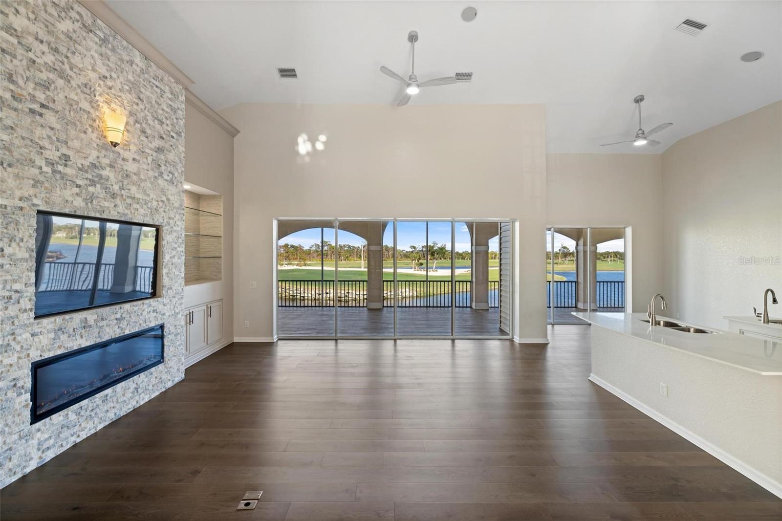 Image 12 of 29 For 10030 Eagle Preserve Drive