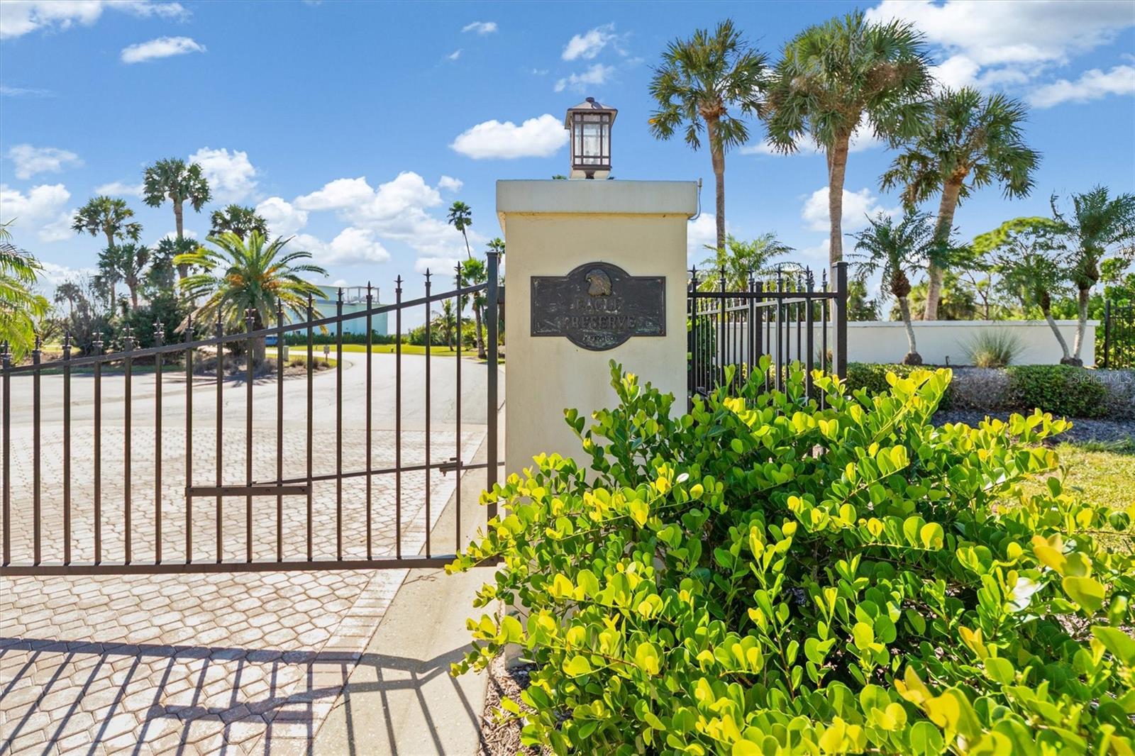 Image 24 of 29 For 10030 Eagle Preserve Drive