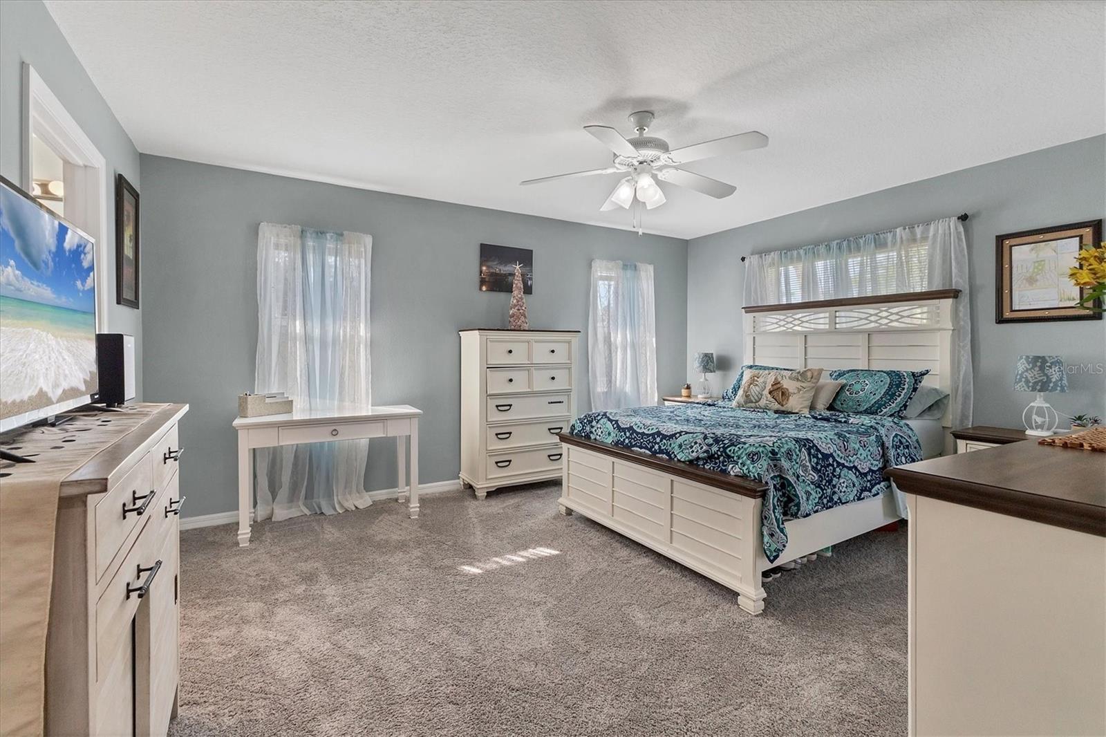 Image 13 of 39 For 1820 Meadow Lark Lane