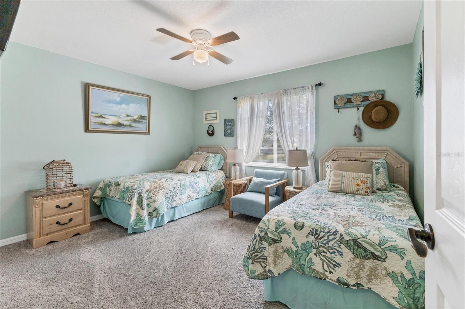 Image 20 of 39 For 1820 Meadow Lark Lane