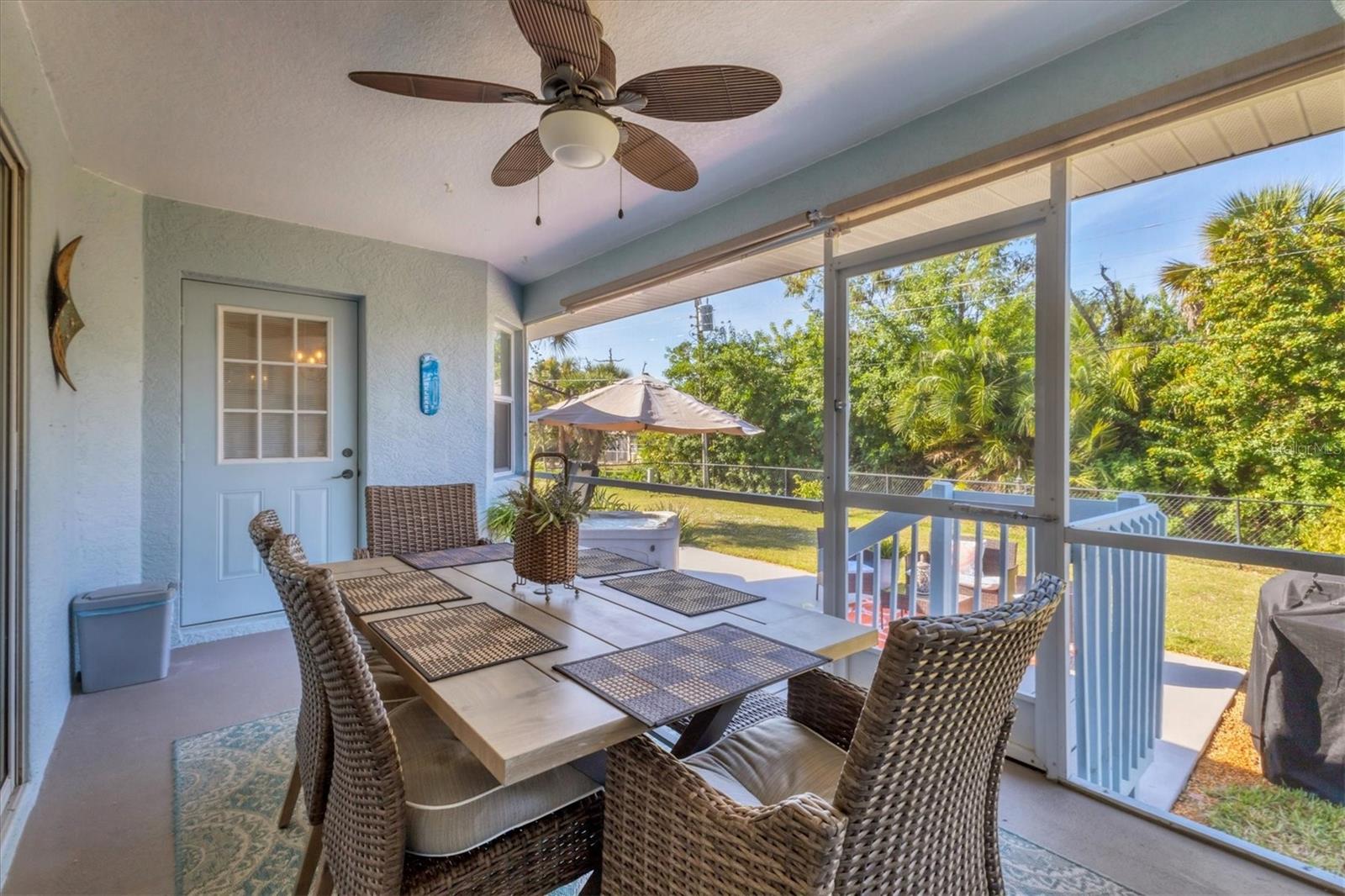 Image 23 of 39 For 1820 Meadow Lark Lane