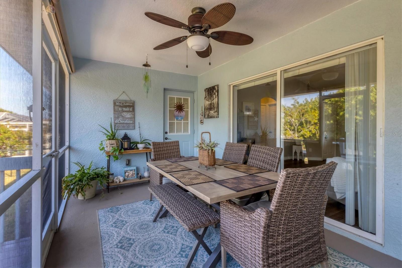 Image 24 of 39 For 1820 Meadow Lark Lane