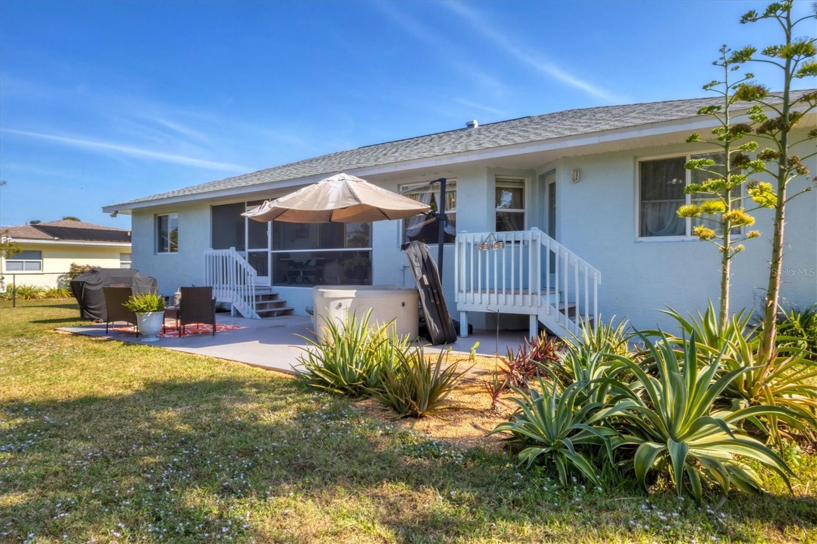 Image 28 of 39 For 1820 Meadow Lark Lane