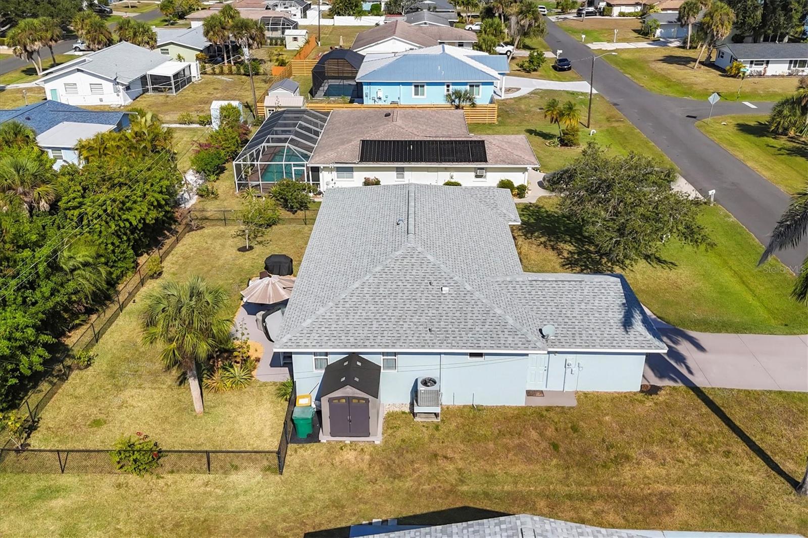 Image 35 of 39 For 1820 Meadow Lark Lane