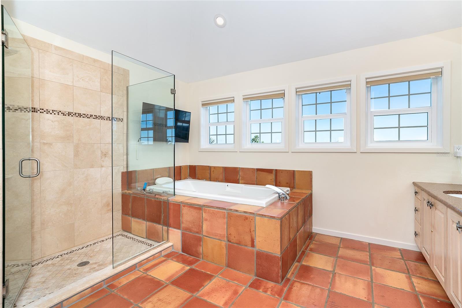 Image 41 of 70 For 7370 Palm Island Drive Ss3