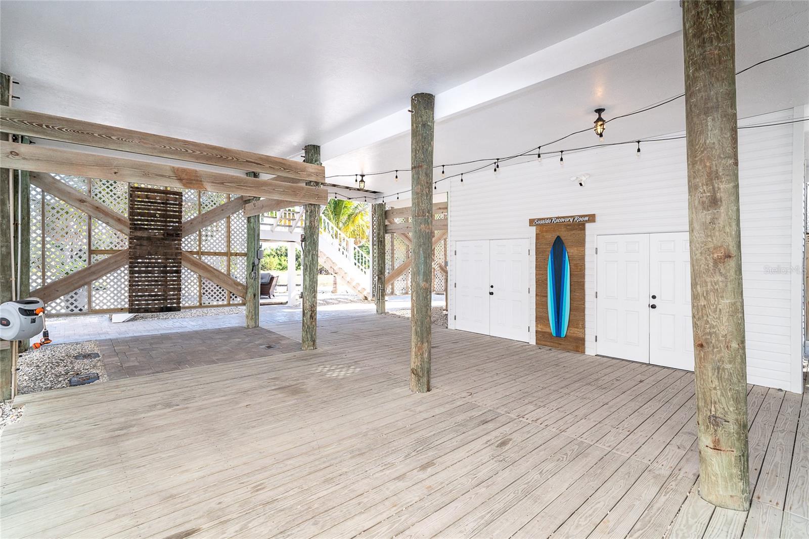 Image 49 of 70 For 7370 Palm Island Drive Ss3