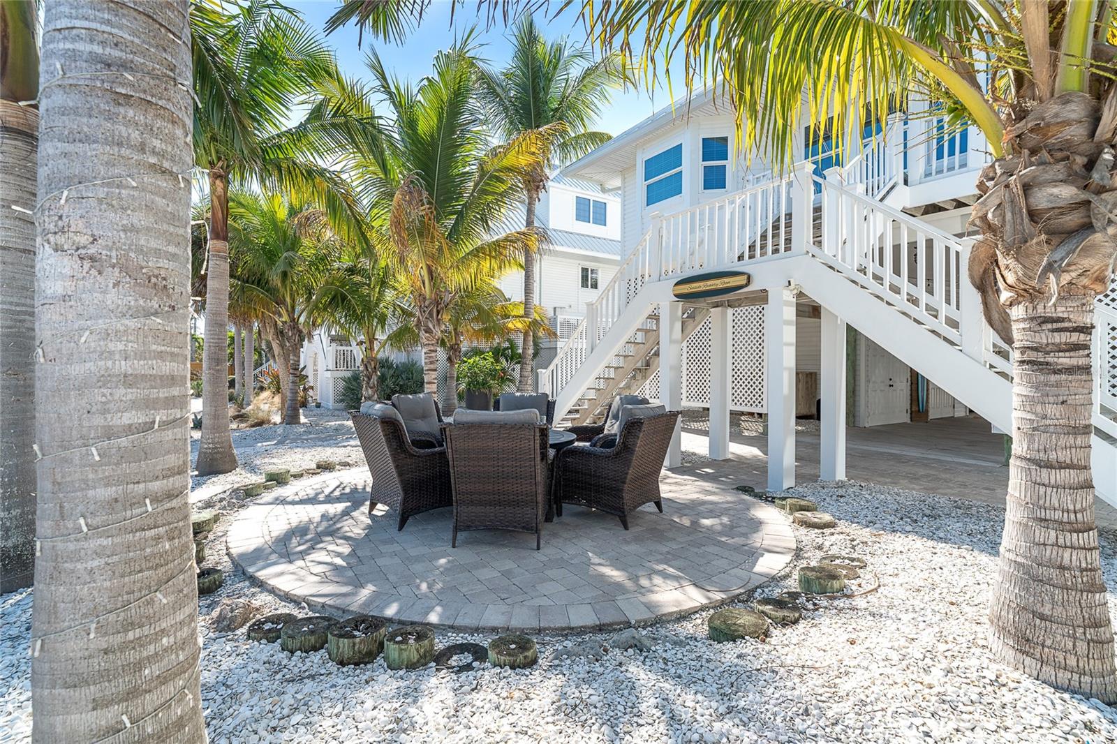 Image 6 of 70 For 7370 Palm Island Drive Ss3