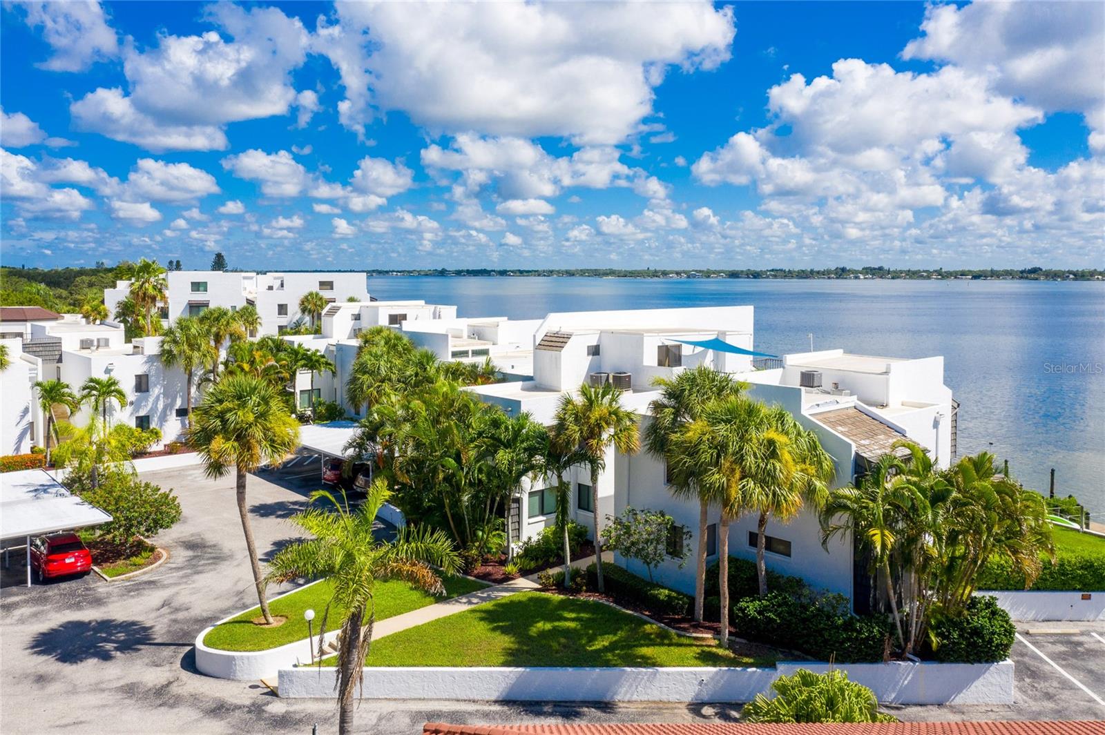 Image 31 of 49 For 2955 Beach Road D125