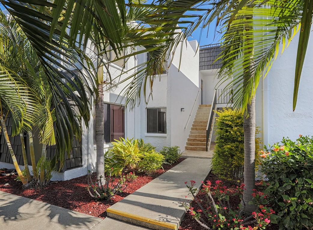 Image 42 of 49 For 2955 Beach Road D125