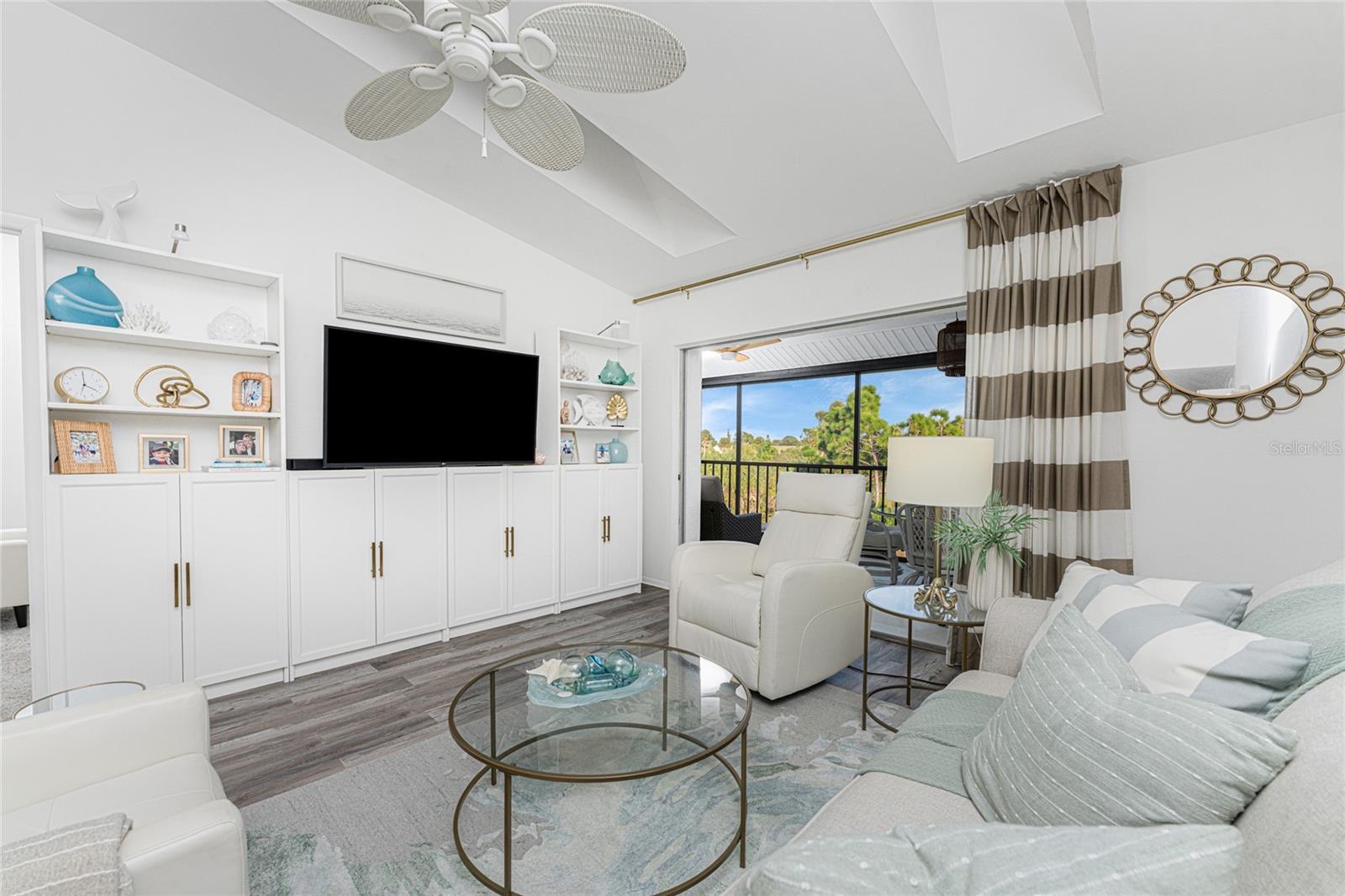 Image 12 of 49 For 6800 Placida Road 275