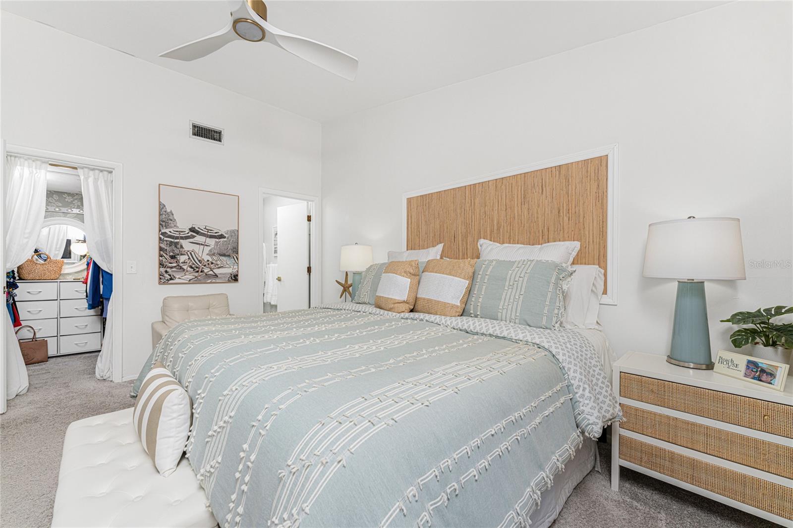 Image 14 of 49 For 6800 Placida Road 275