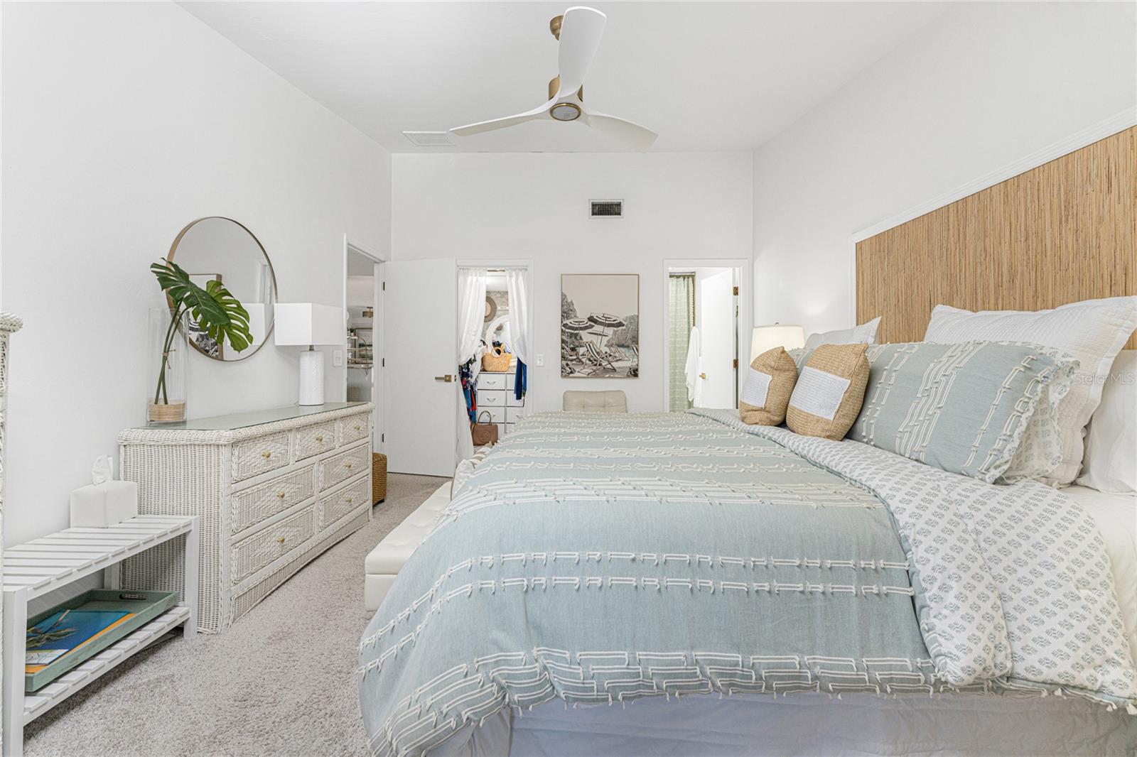 Image 15 of 49 For 6800 Placida Road 275