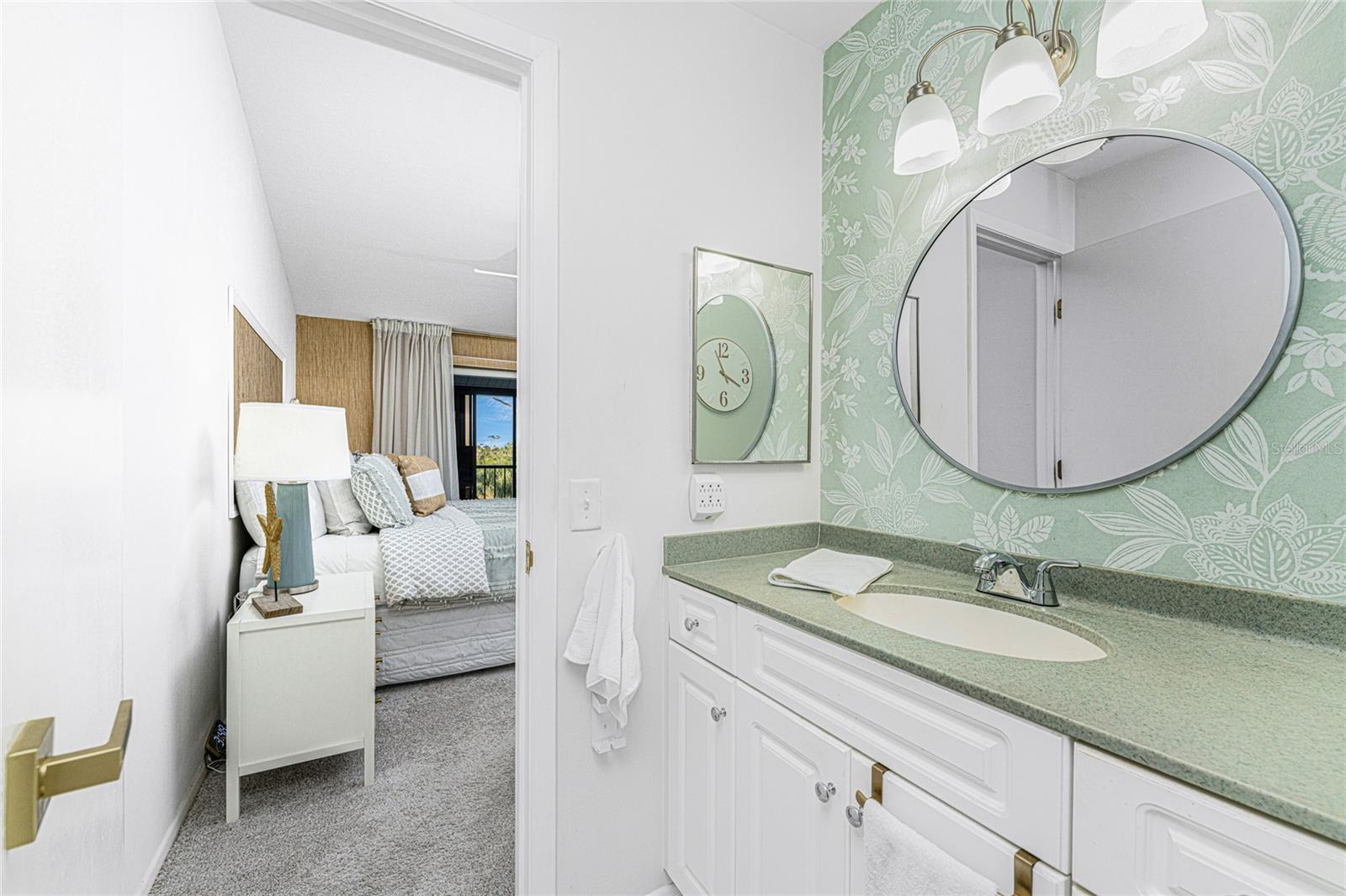 Image 17 of 49 For 6800 Placida Road 275