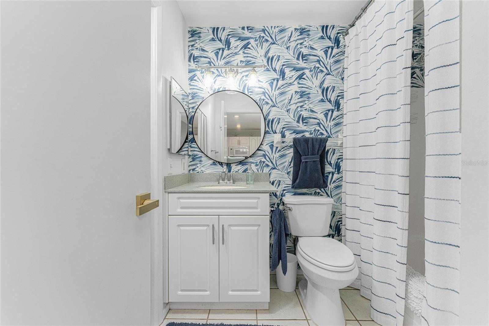 Image 21 of 49 For 6800 Placida Road 275