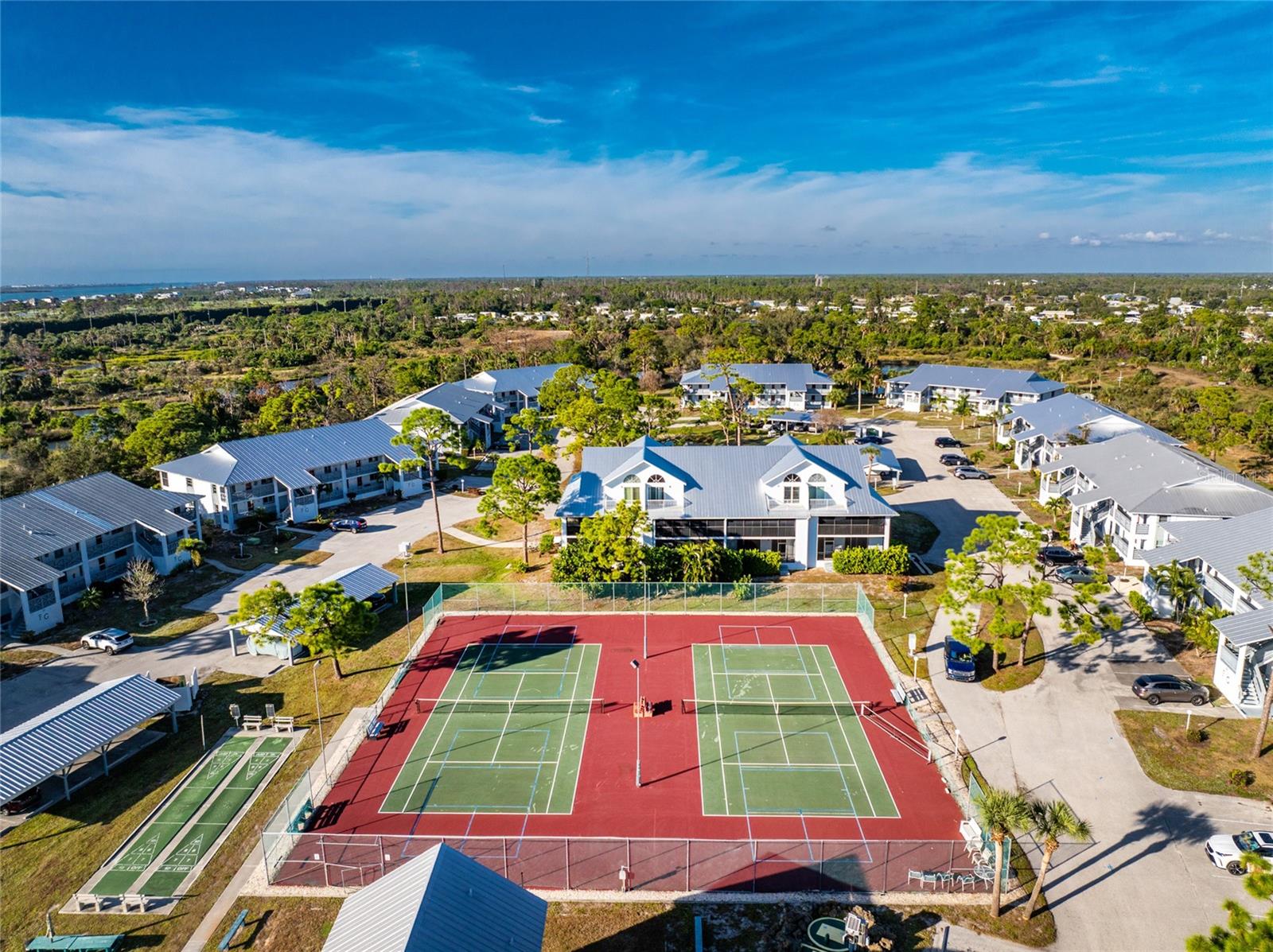 Image 32 of 49 For 6800 Placida Road 275