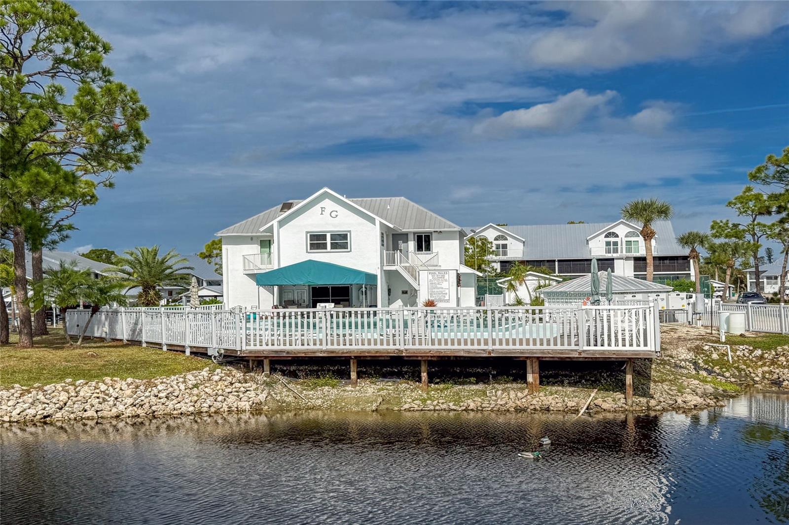 Image 39 of 49 For 6800 Placida Road 275