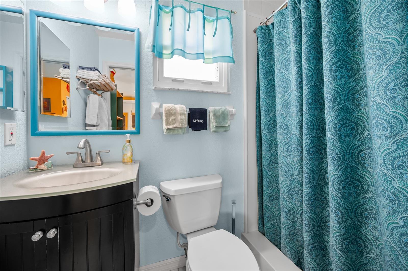 Image 27 of 58 For 65 Sand Dollar Lane