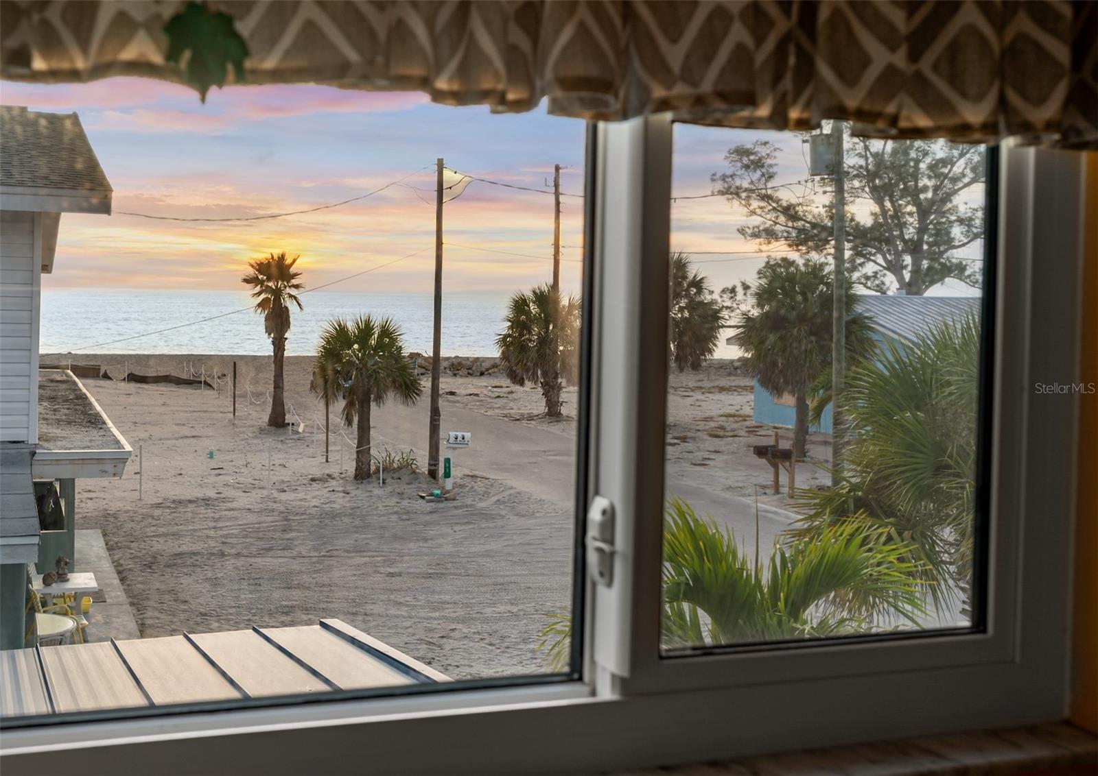 Image 6 of 58 For 65 Sand Dollar Lane