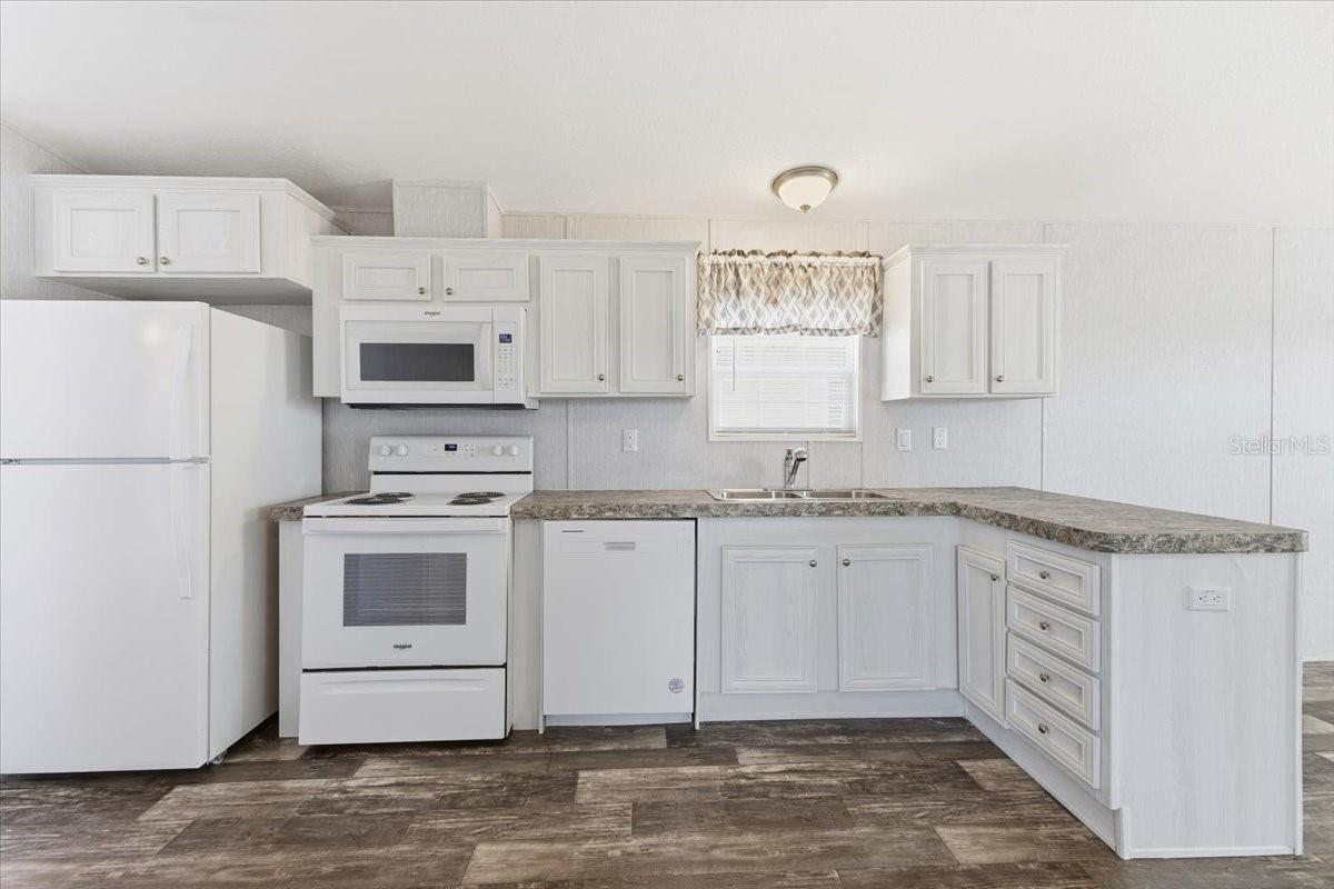 Image 6 of 34 For 1800 Englewood Road 166