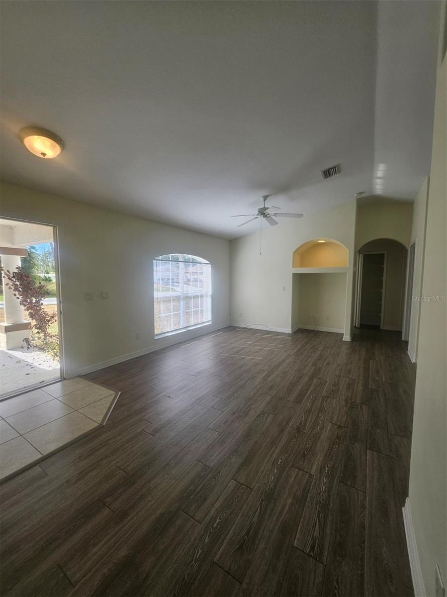 Image 2 of 34 For 7450 Blutter Road