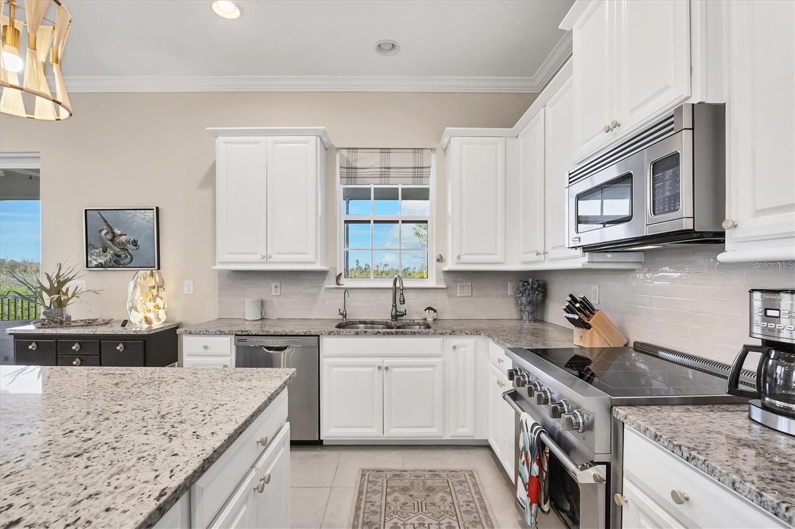 Image 13 of 59 For 10310 Lands End Circle 39