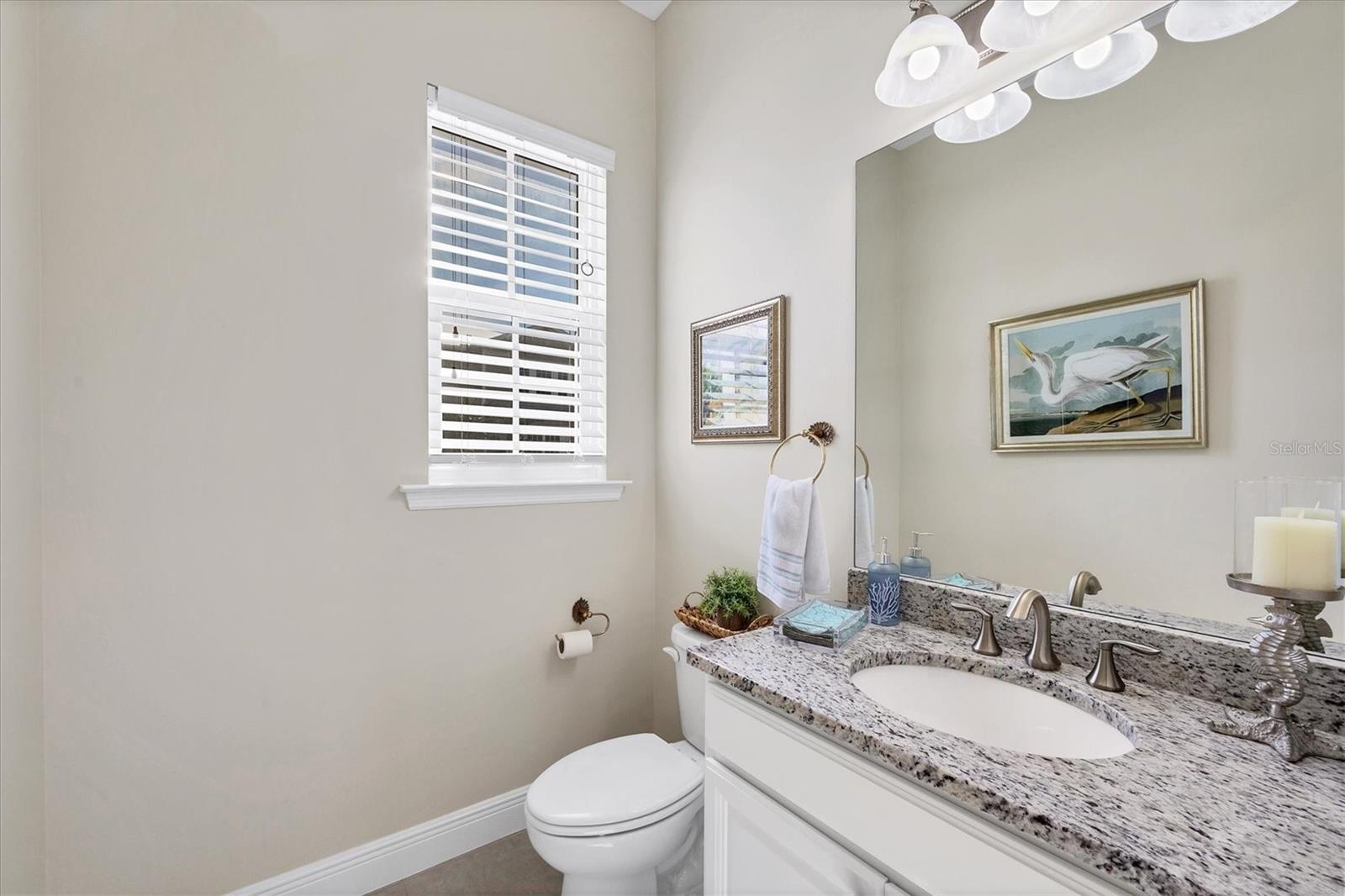 Image 20 of 59 For 10310 Lands End Circle 39