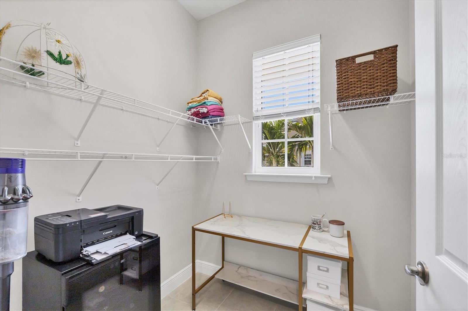 Image 34 of 59 For 10310 Lands End Circle 39