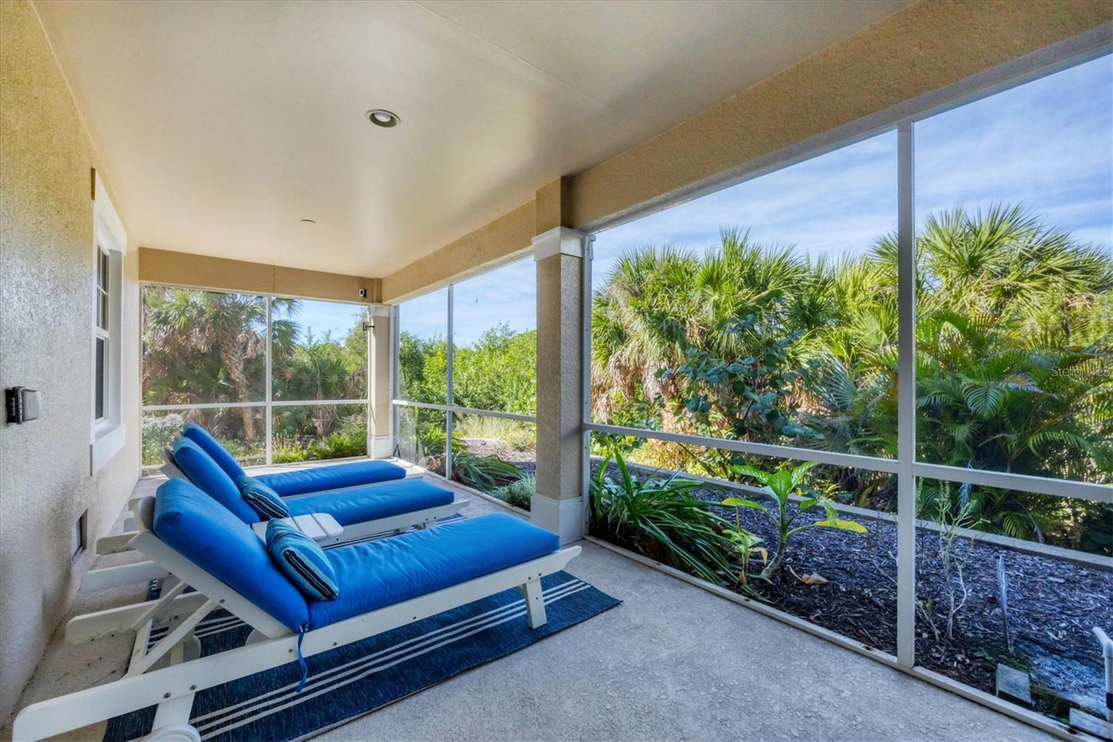 Image 39 of 59 For 10310 Lands End Circle 39