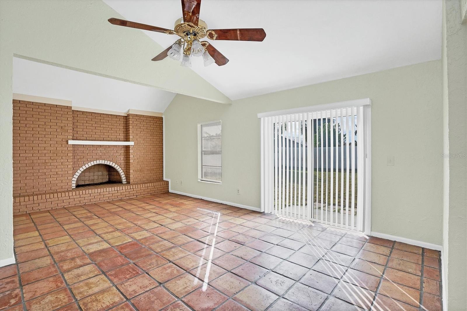 Image 5 of 28 For 1930 Viscaya Parkway