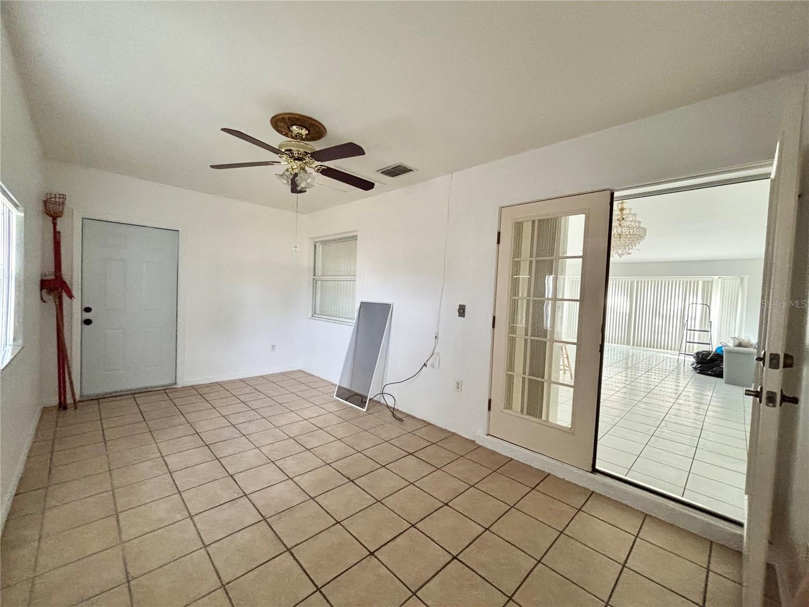 Image 11 of 38 For 4257 Rose Arbor Circle