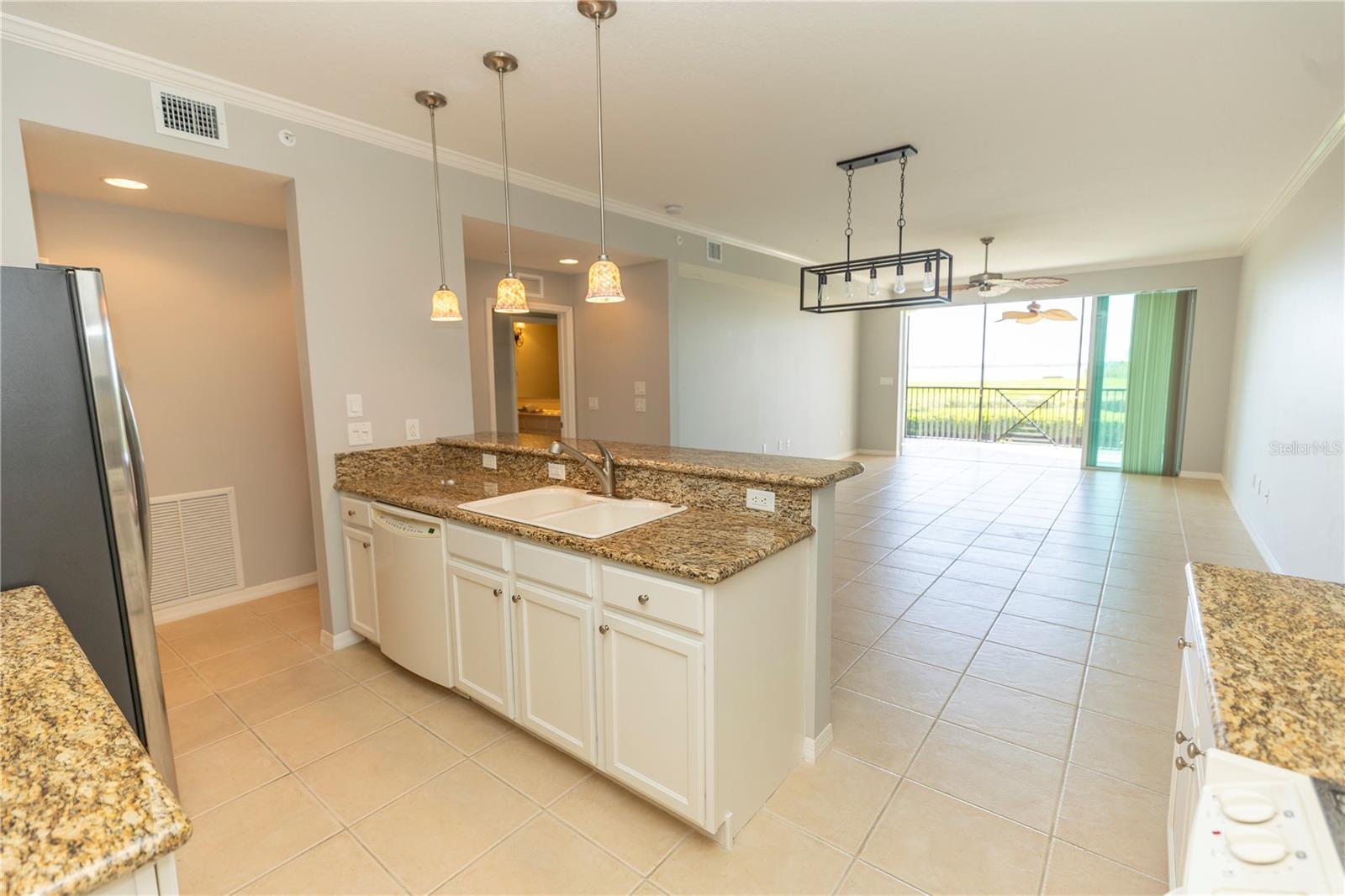 Image 12 of 66 For 9203 Griggs Road B-102