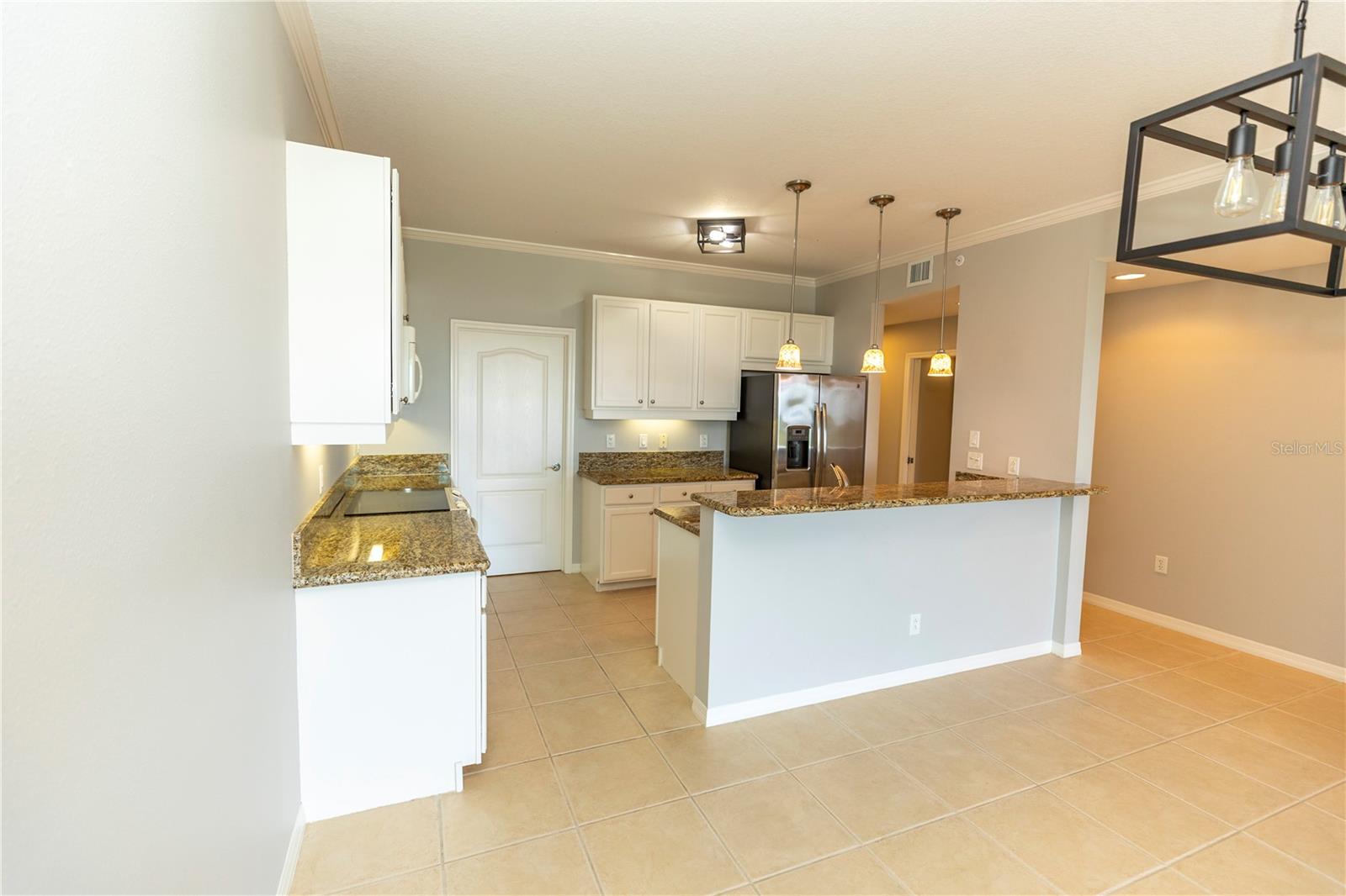 Image 16 of 66 For 9203 Griggs Road B-102