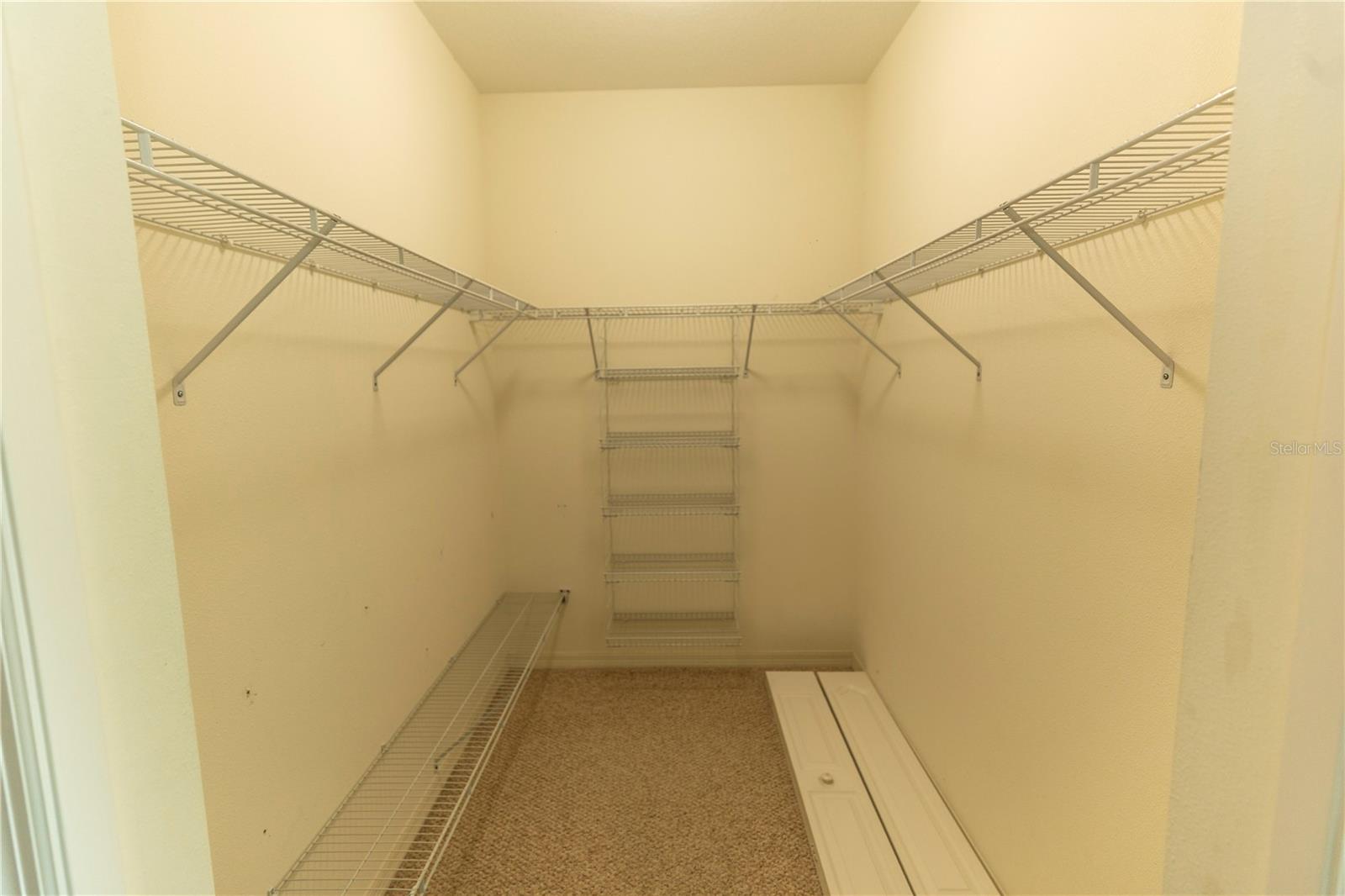 Image 26 of 66 For 9203 Griggs Road B-102