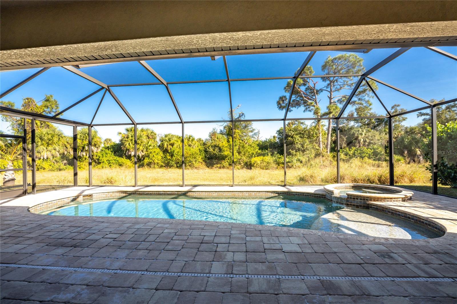 Image 14 of 73 For 167 Mariner Lane