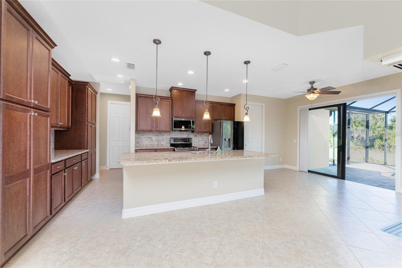 Image 20 of 73 For 167 Mariner Lane